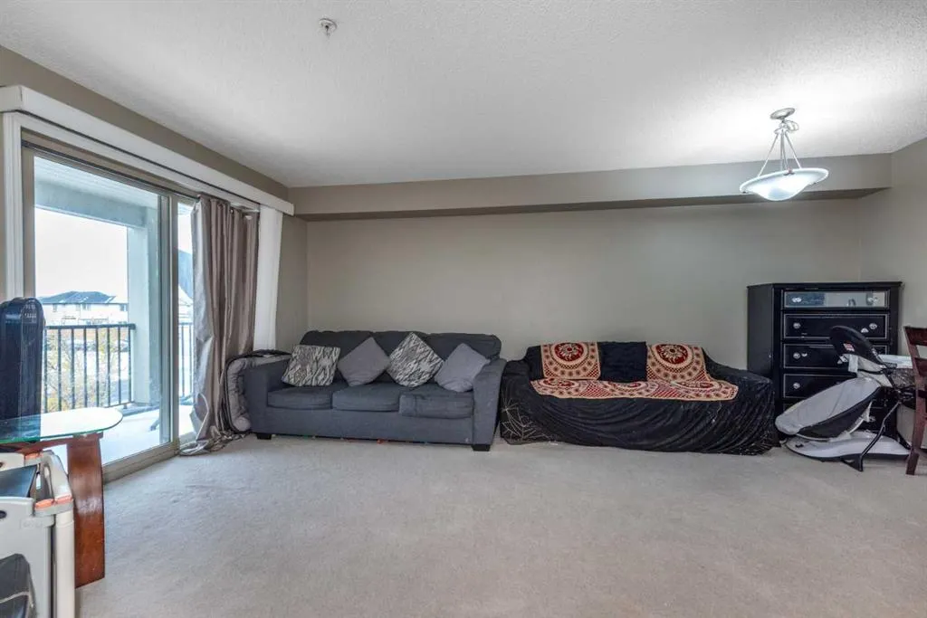 5 Saddlestone Way NE, #203