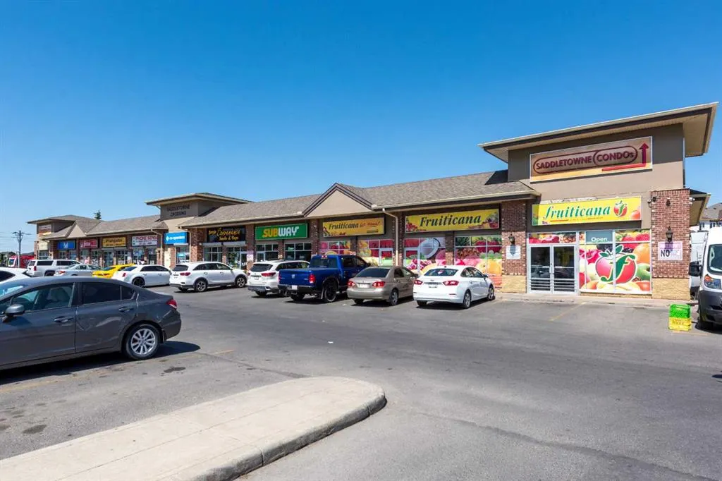5 Saddlestone Way NE, #203