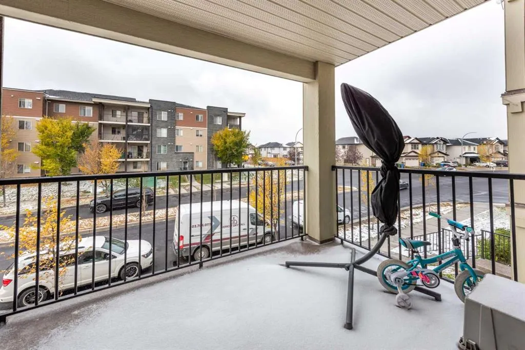 5 Saddlestone Way NE, #203