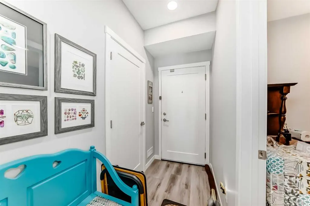 200 Shawnee Square SW, #403