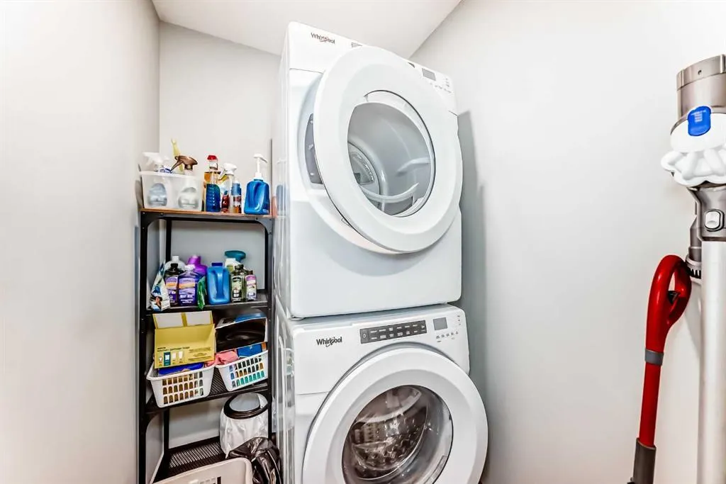 200 Shawnee Square SW, #403