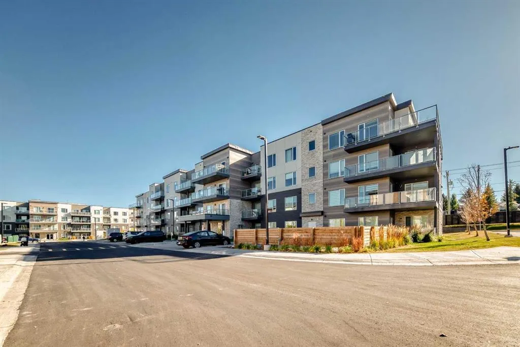 200 Shawnee Square SW, #403
