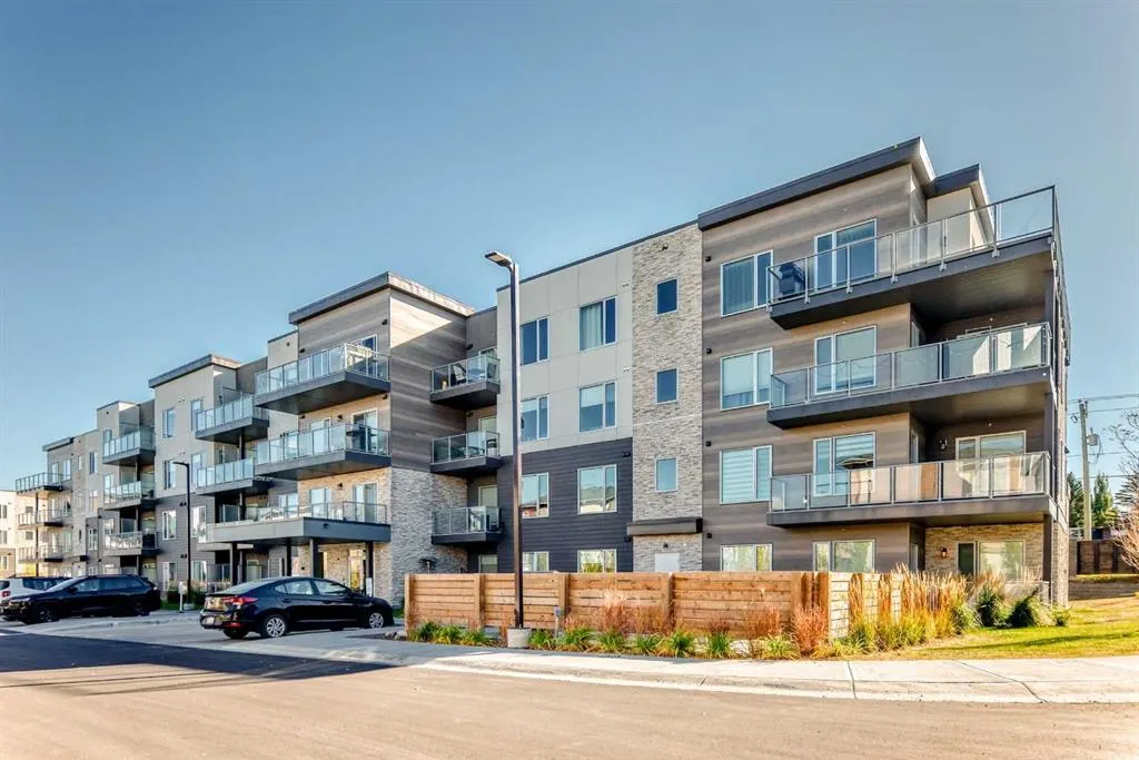 200 Shawnee Square SW, #403