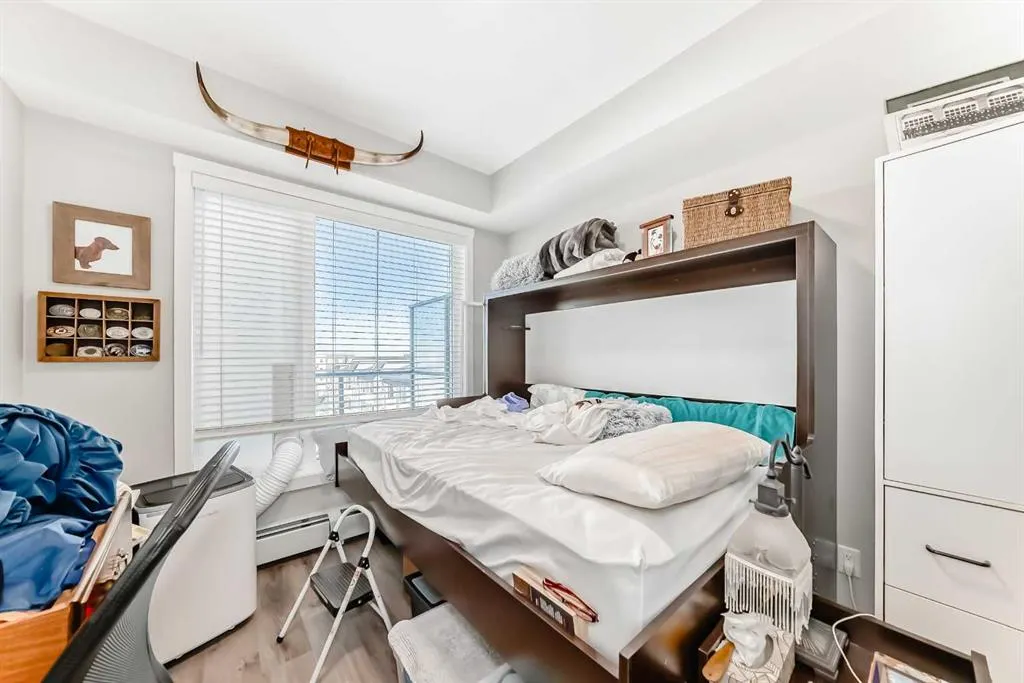 200 Shawnee Square SW, #403