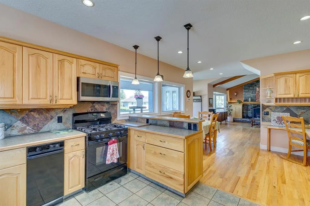 71 Sackville Drive SW