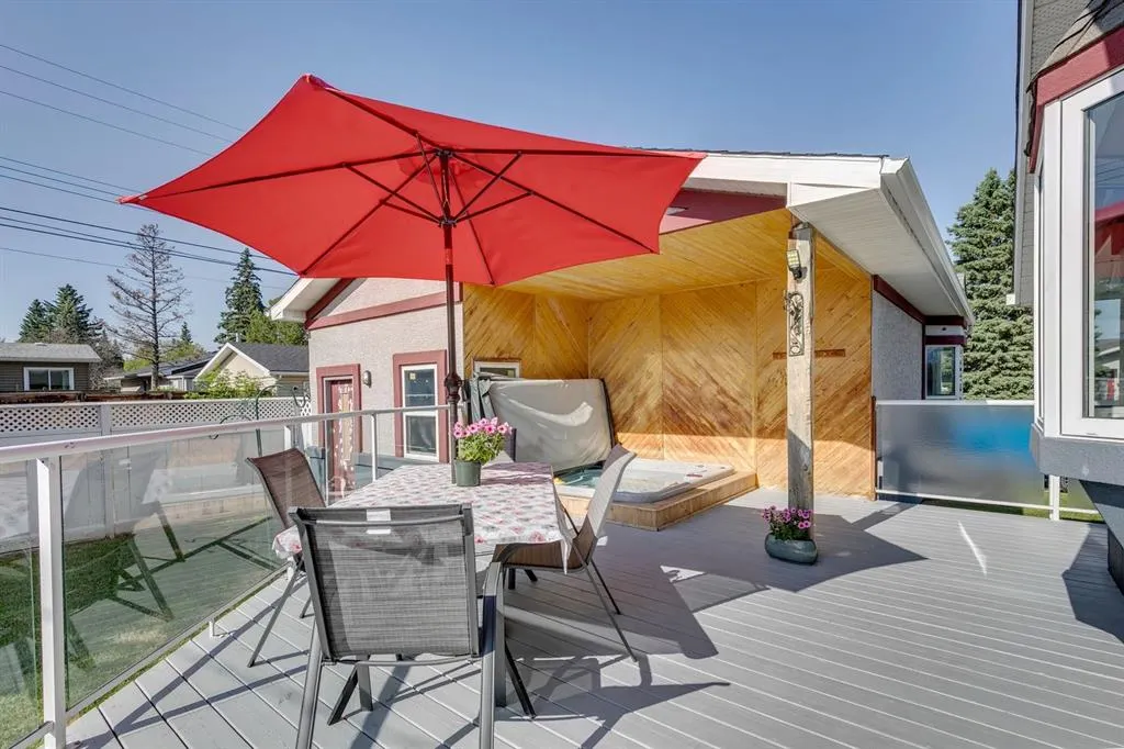 71 Sackville Drive SW