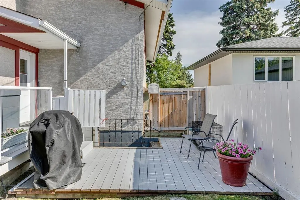 71 Sackville Drive SW