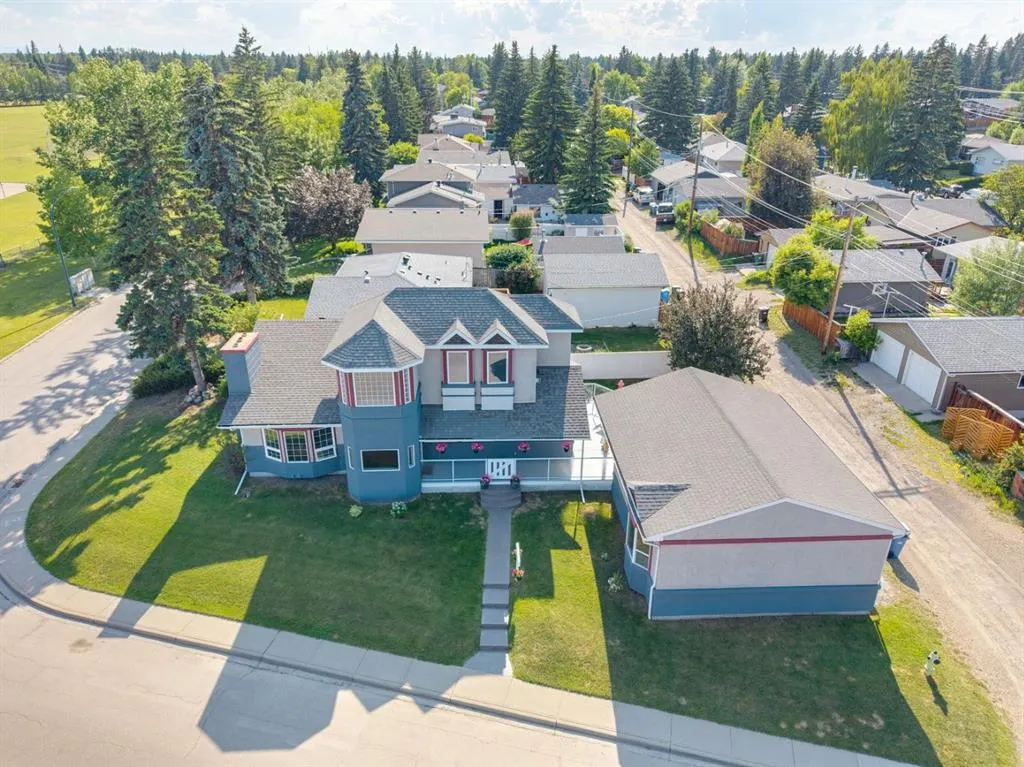 71 Sackville Drive SW