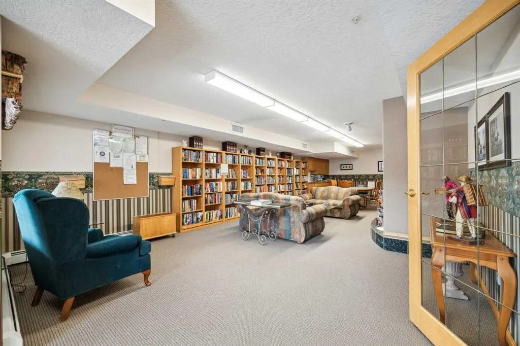 8535 Bonaventure Drive SE, #251