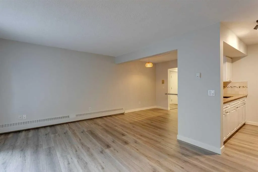 2204 1 Street SW, #310