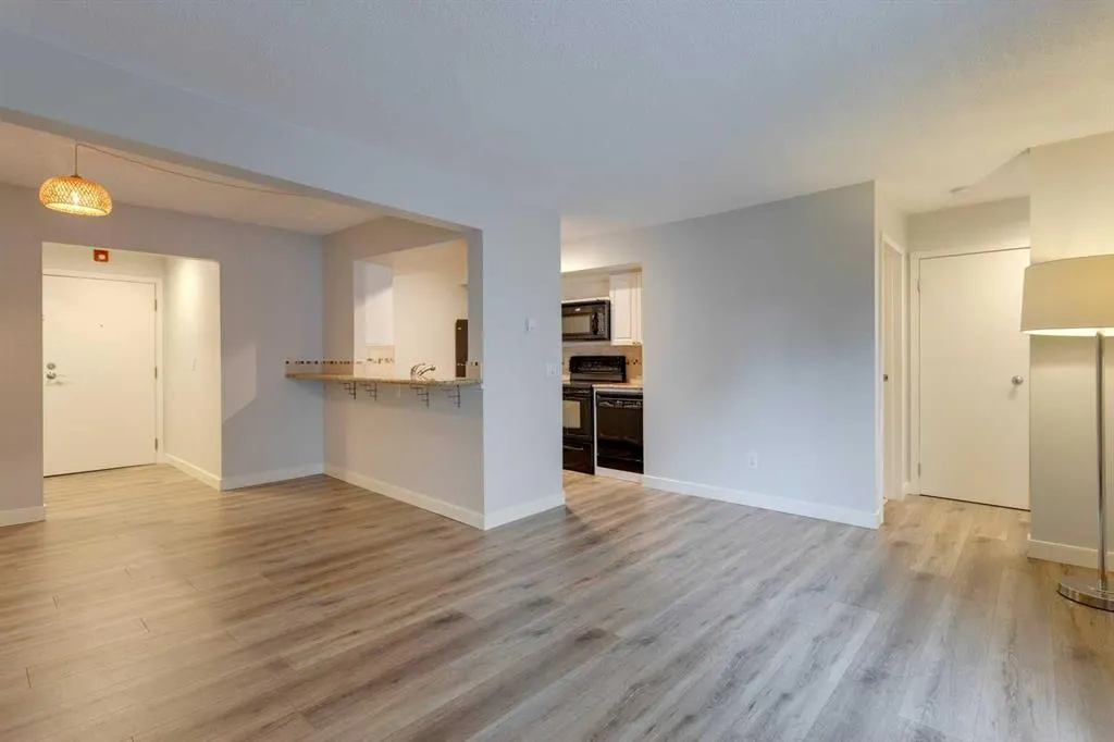2204 1 Street SW, #310