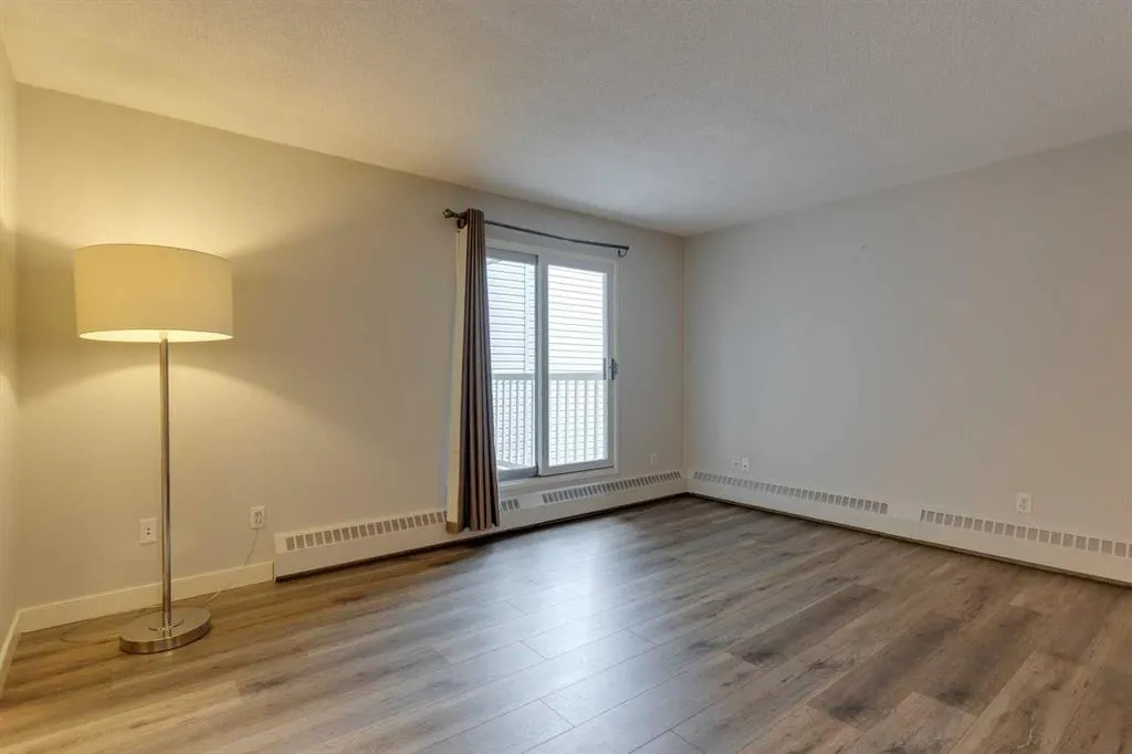 2204 1 Street SW, #310