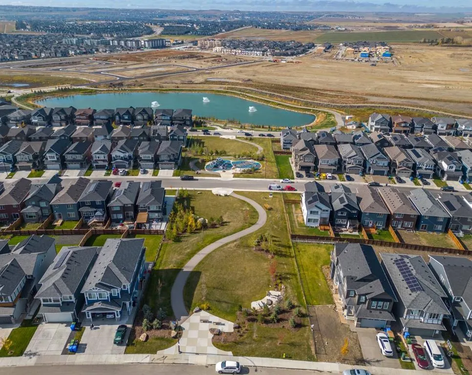 350 Livingston Common NE, #2311