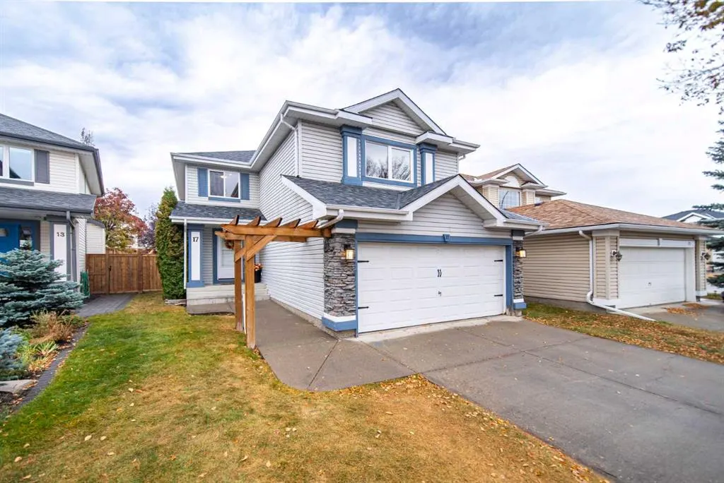 17 Hidden Close NW