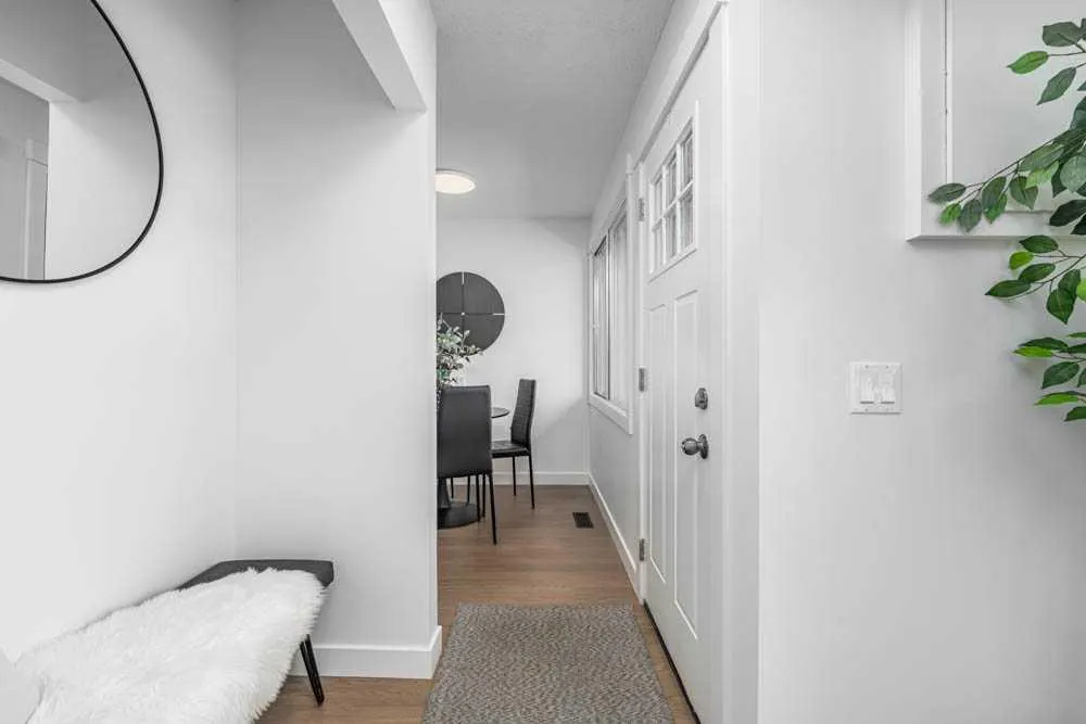 1055 72 Avenue NW, #20