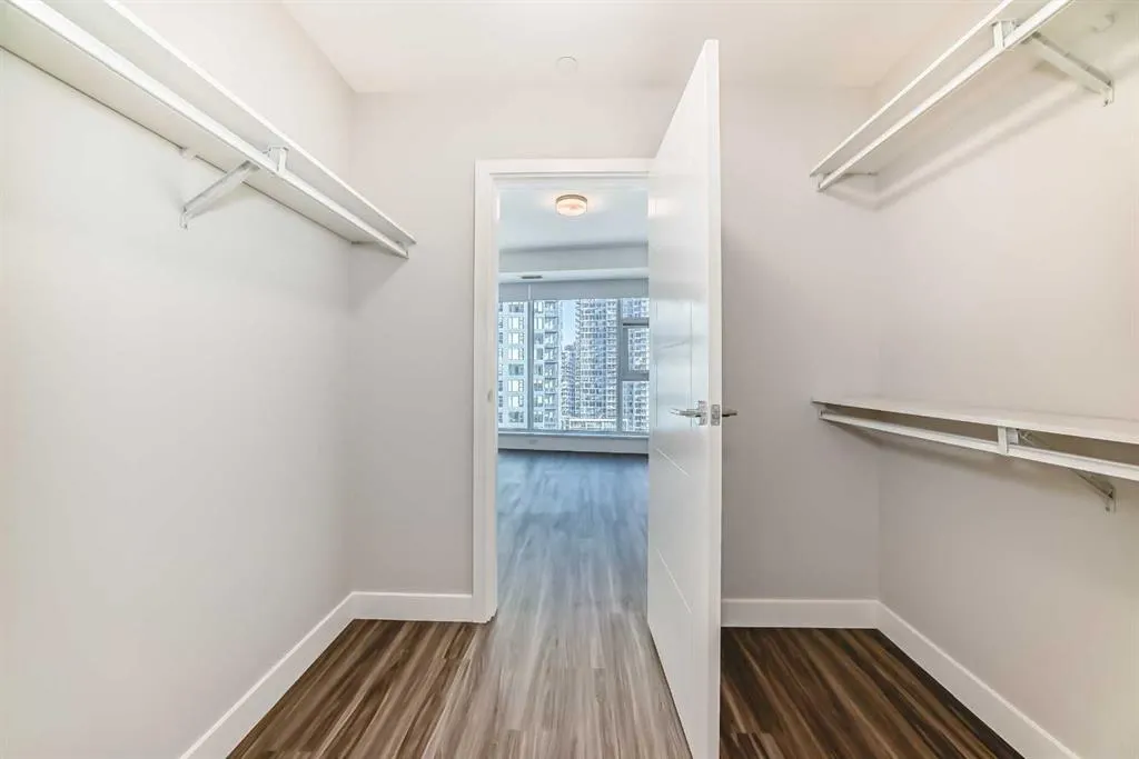 530 3 Street SE, #1204