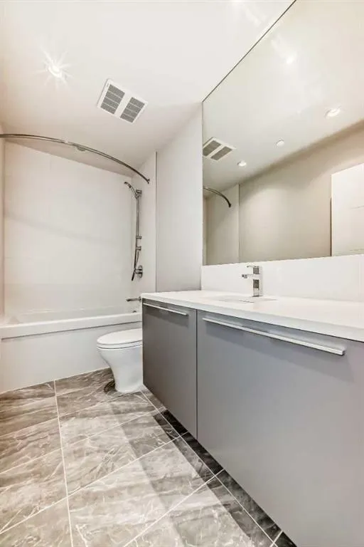 530 3 Street SE, #1204