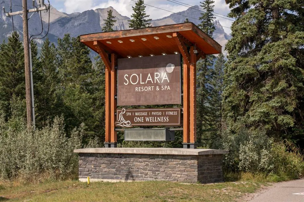173 Kananaskis Way, #323