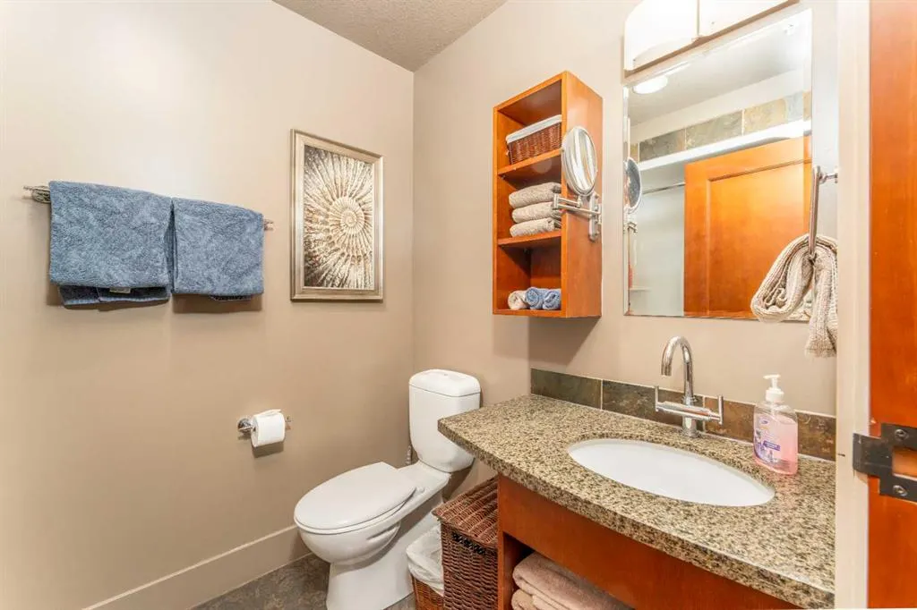 173 Kananaskis Way, #323