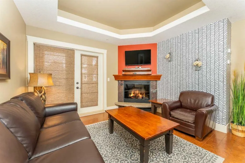 173 Kananaskis Way, #323