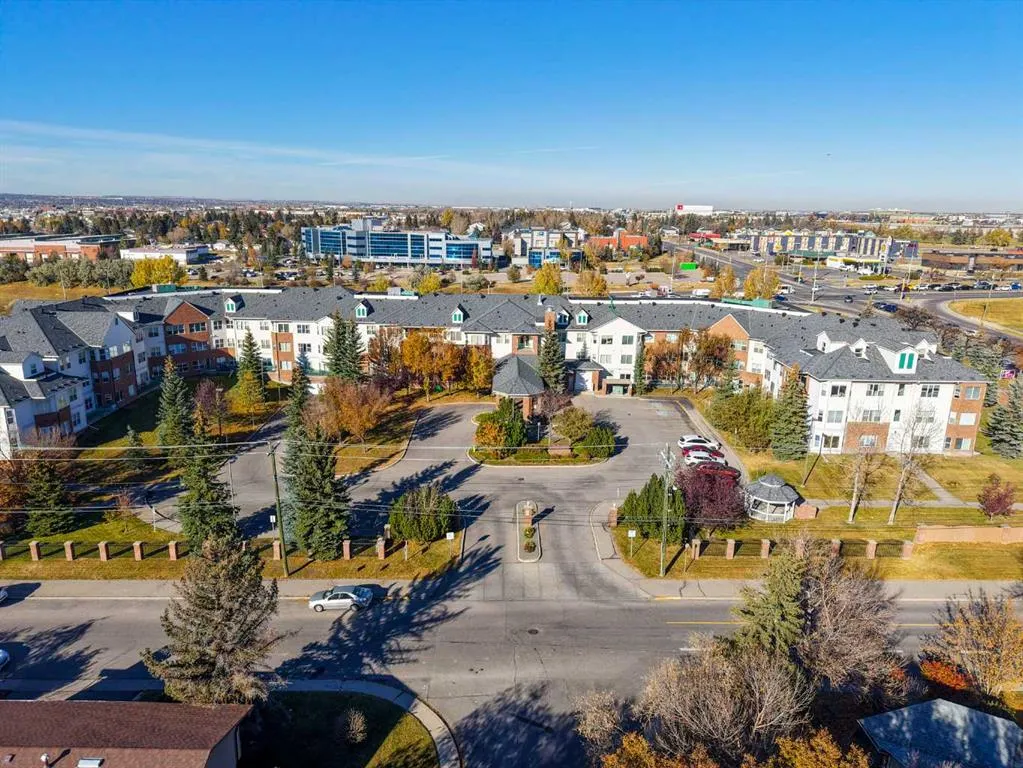 1920 14 Avenue NE, #221