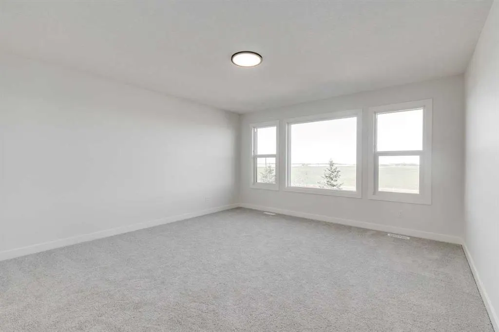 138 Northern Lights Crescent