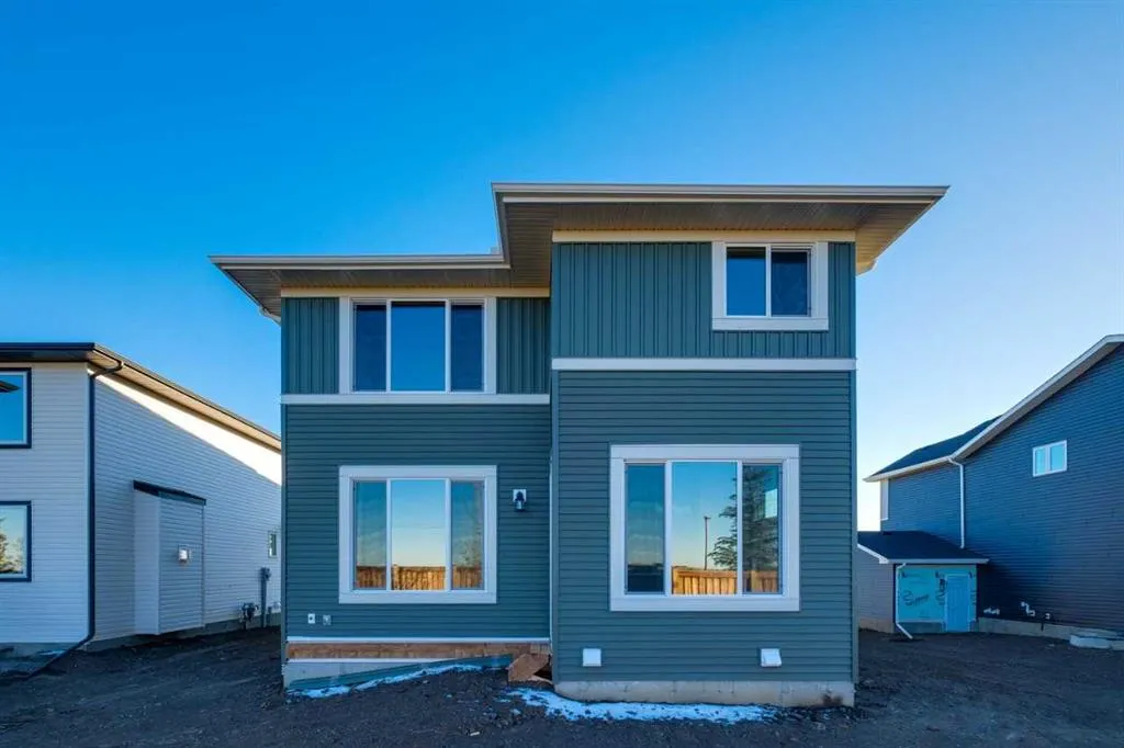 138 Northern Lights Crescent