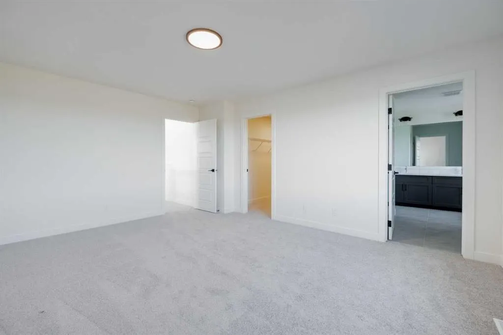 138 Northern Lights Crescent