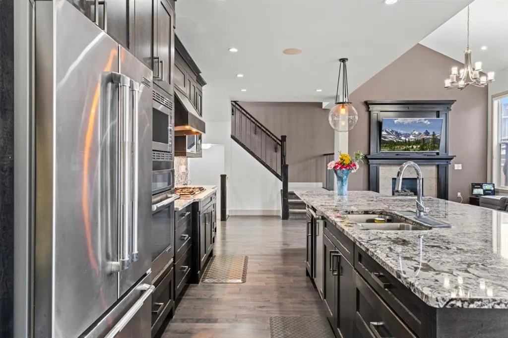 269 Kinniburge Boulevard