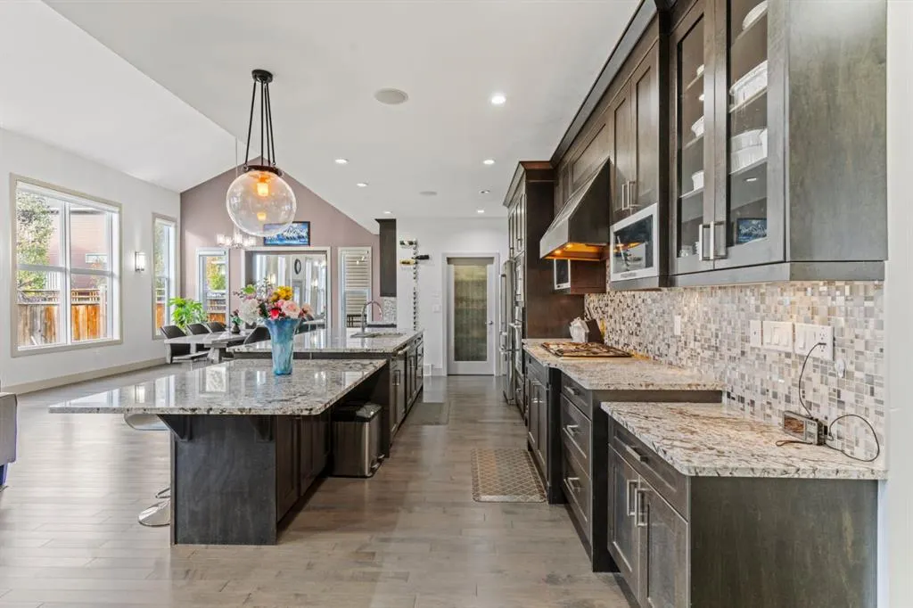 269 Kinniburge Boulevard