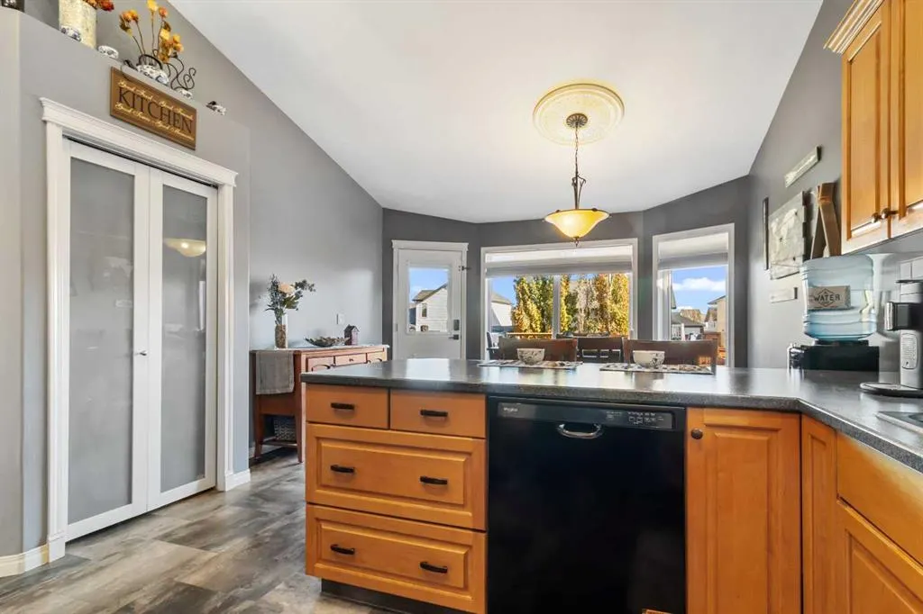 42 Lindman Close
