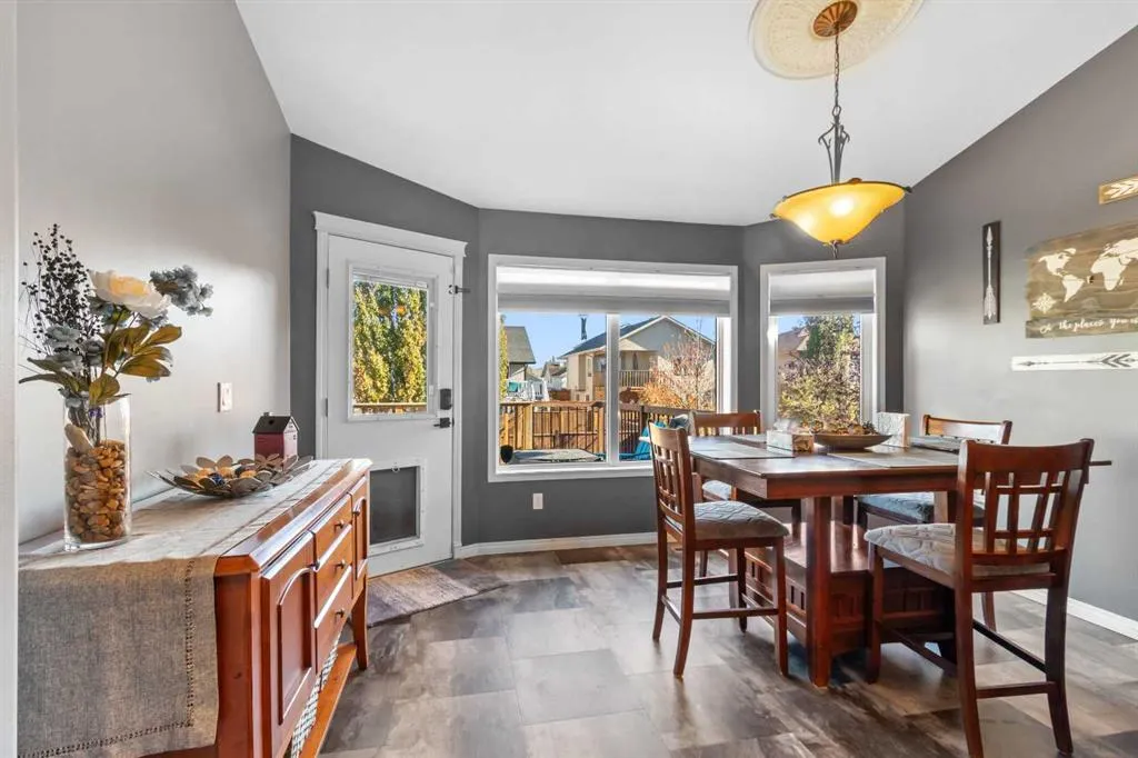 42 Lindman Close
