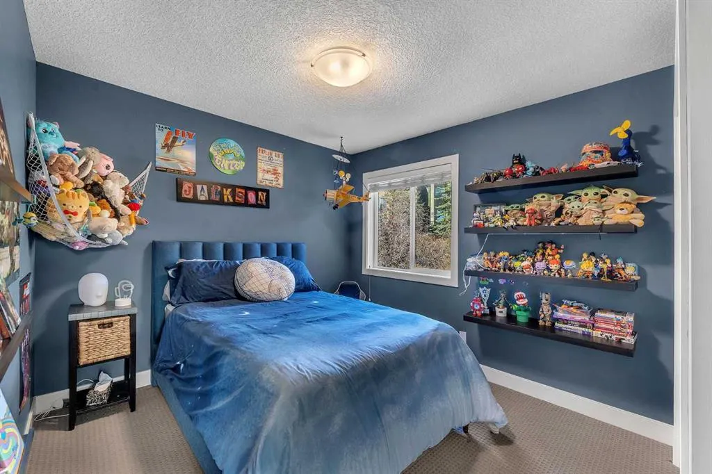 103 Aspen Stone Crescent SW