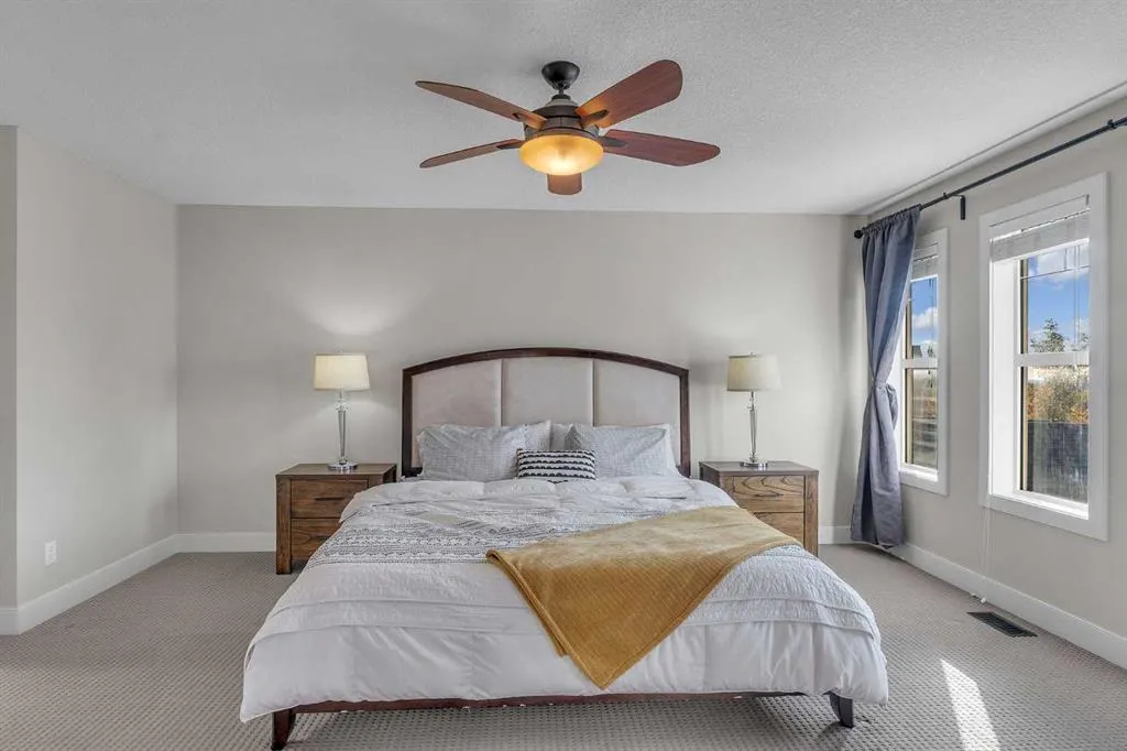 103 Aspen Stone Crescent SW