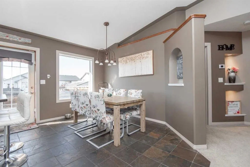 1 Pine Crescent