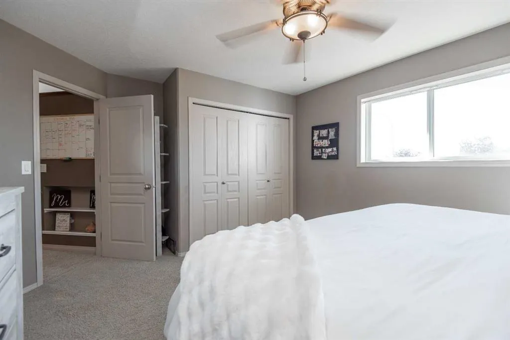 1 Pine Crescent