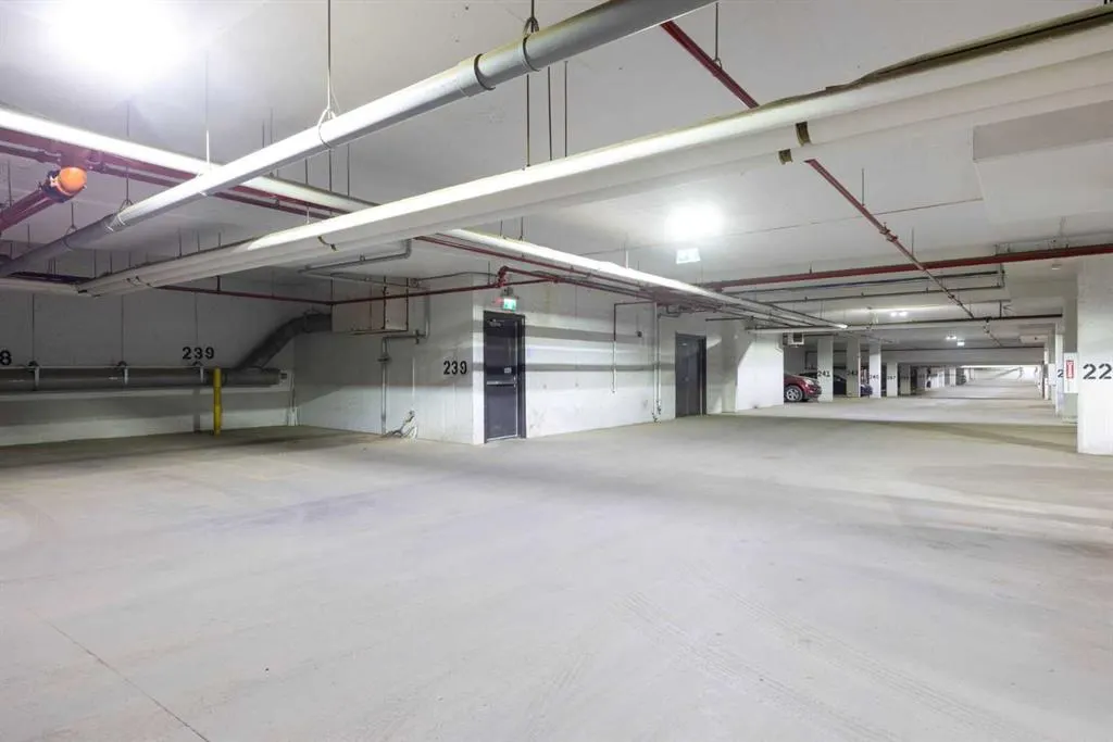 10218 King Street, #216