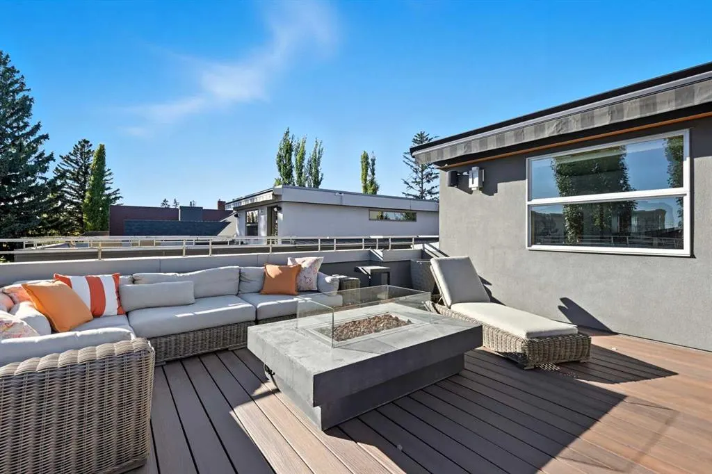 2014 32 Avenue SW