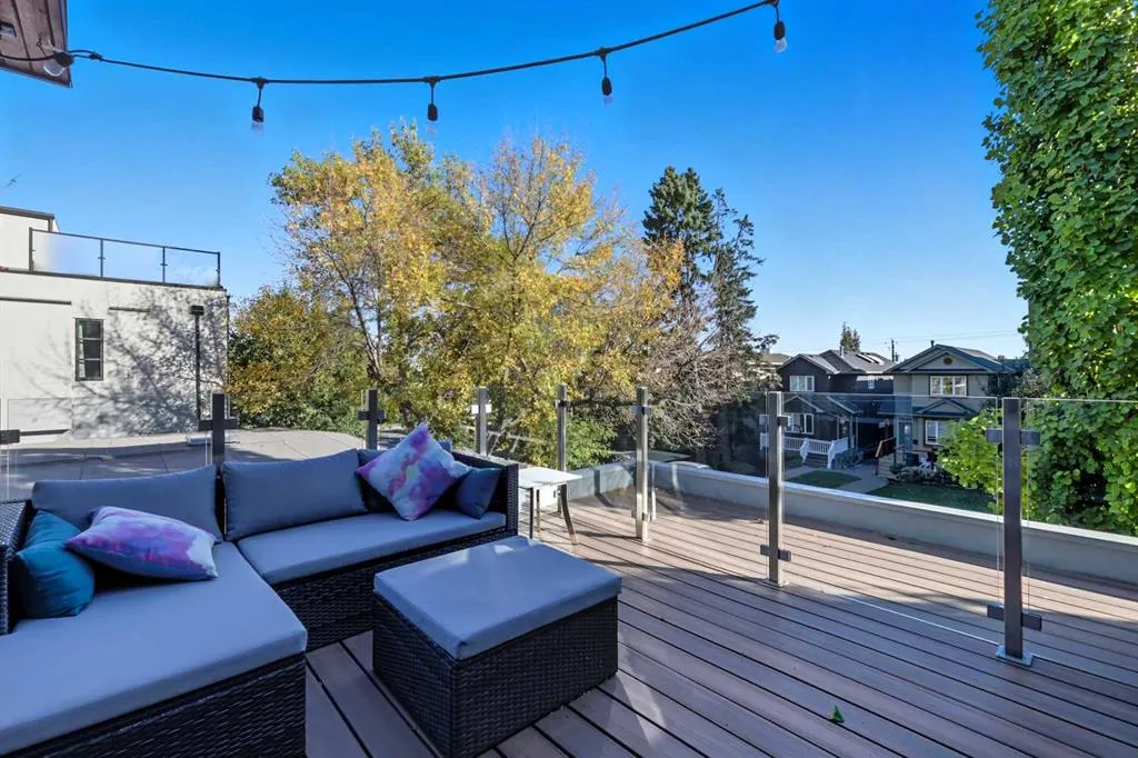 2014 32 Avenue SW