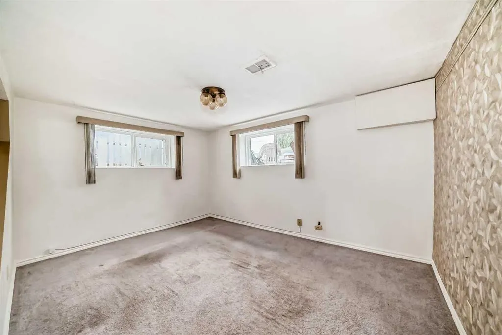 4906 20A Street SW, #4906