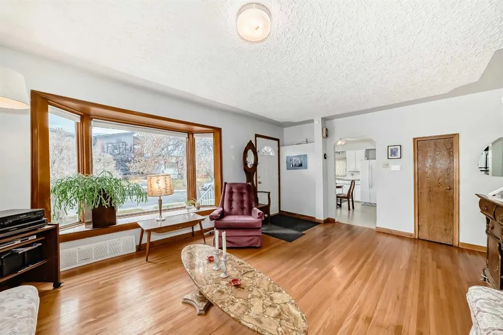 4906 20A Street SW, #4906