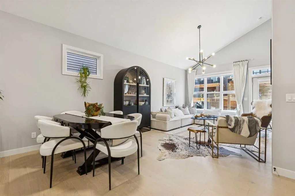 376 Precedence Hill