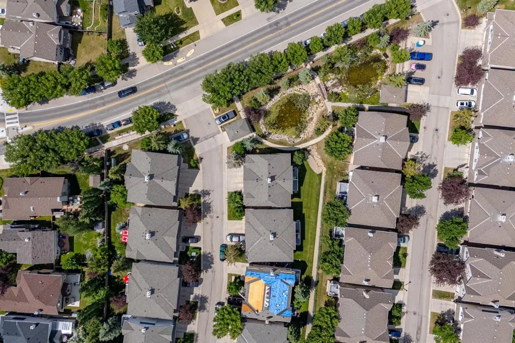 6 Hidden Creek Rise NW