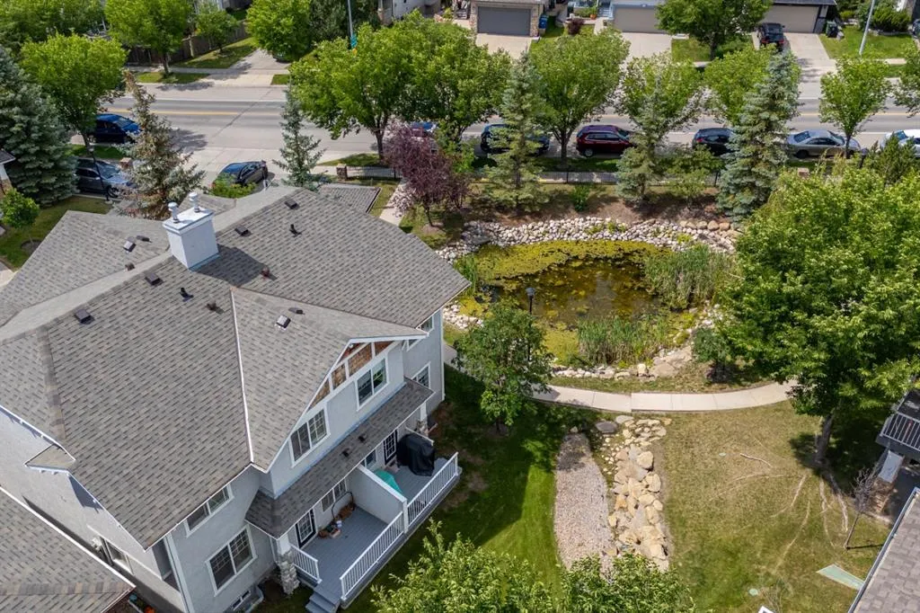 6 Hidden Creek Rise NW