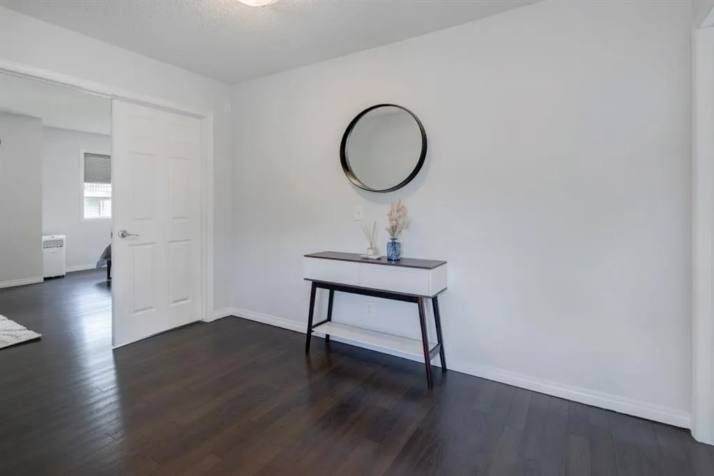 6 Hidden Creek Rise NW