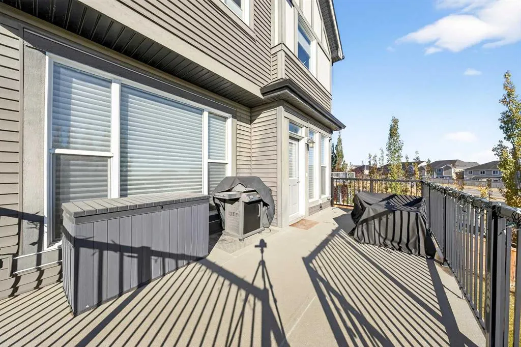 131 Sherwood Bay NW