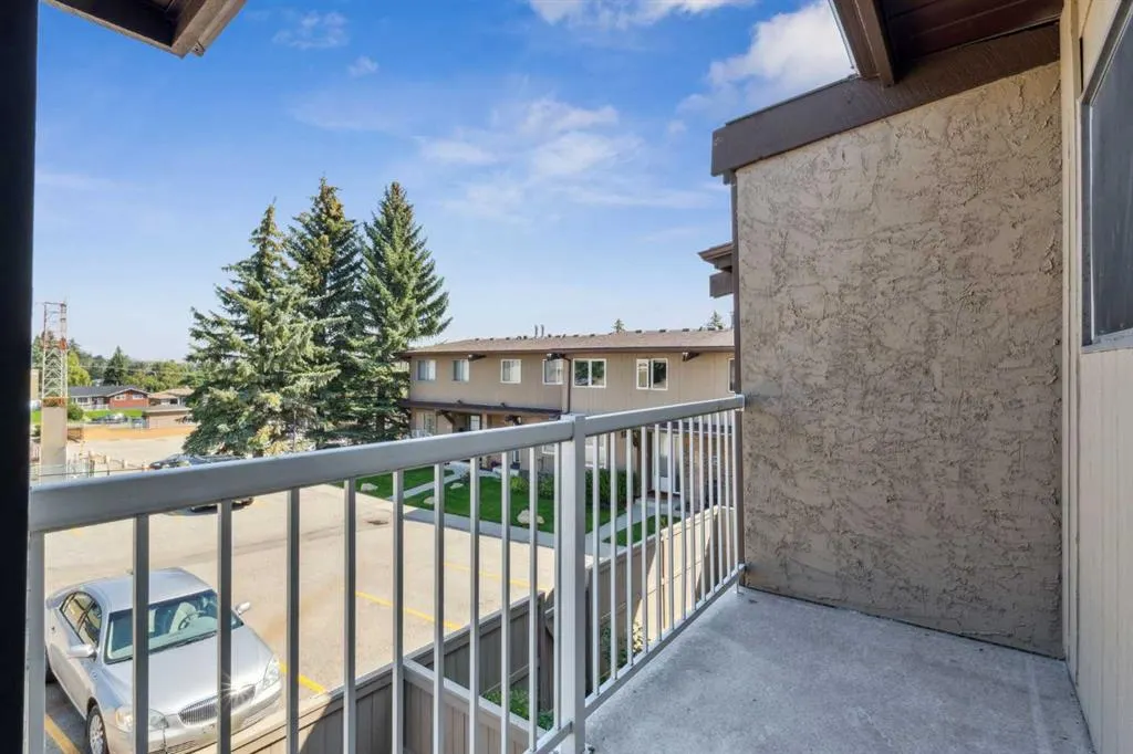 1055 72 Avenue NW, #21