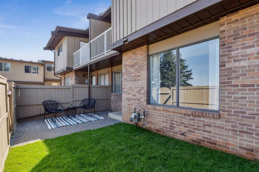1055 72 Avenue NW, #21