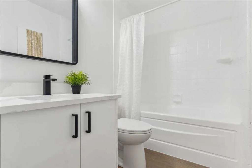 1055 72 Avenue NW, #21