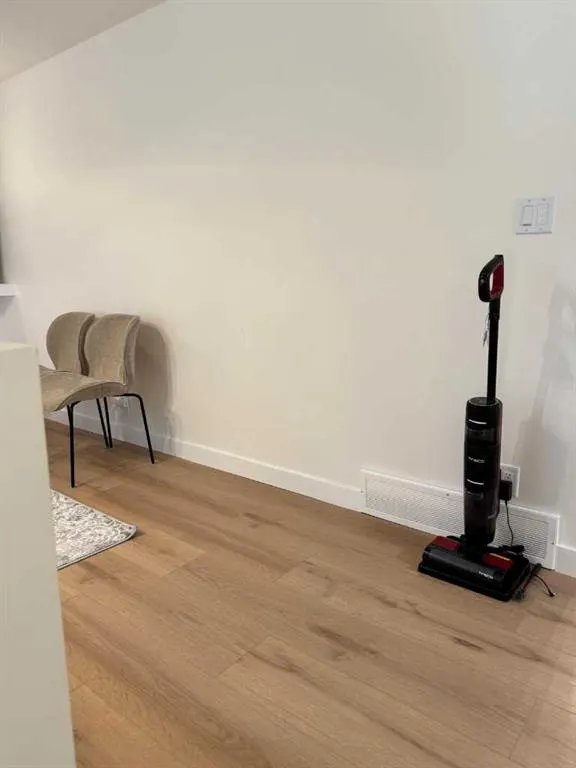 387 Templeview Drive NE